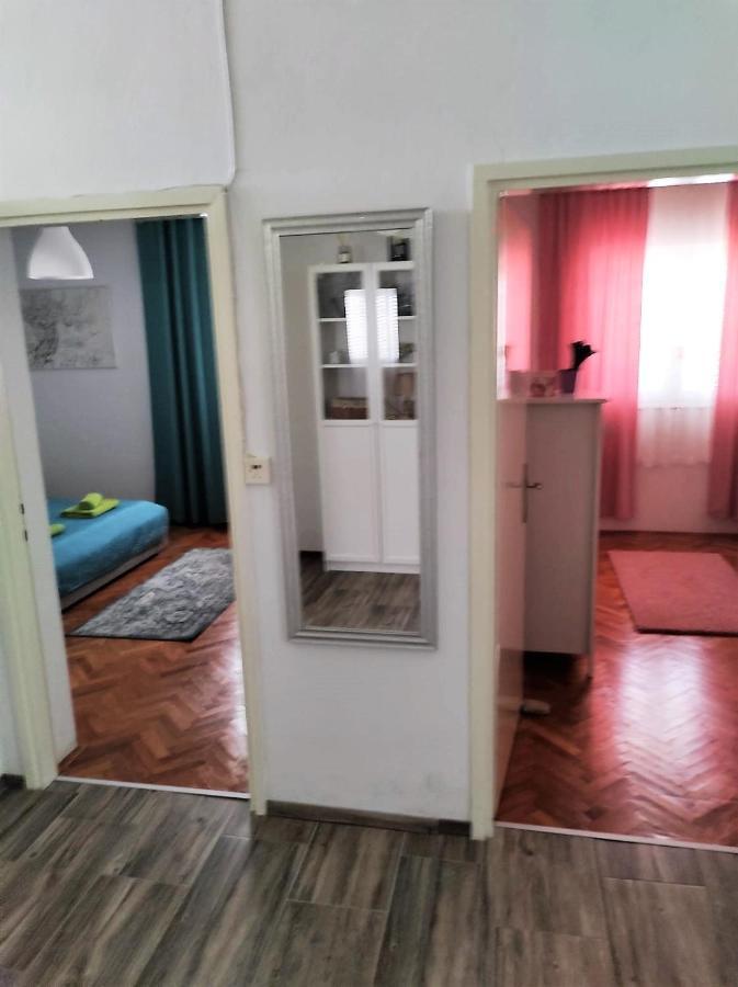 Lumar Holidays And Apartments Preko Bagian luar foto