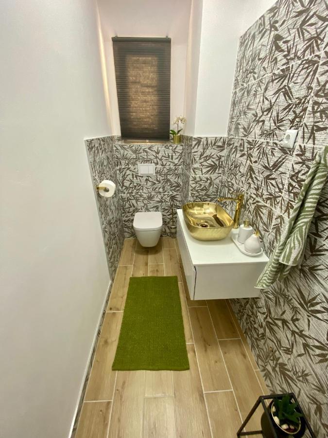 Lumar Holidays And Apartments Preko Bagian luar foto